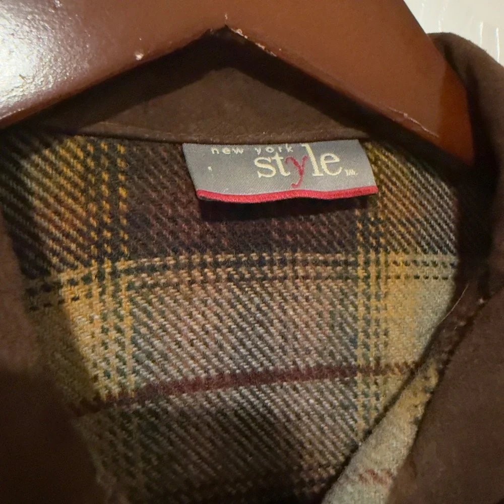New York Style Plaid Jacket Womens M Brown Suede Collar Button‎ Front Cropped - Picture 3 of 7
